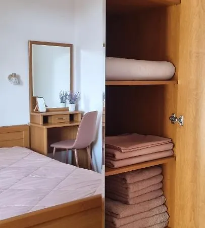 ния, райска градина / Garden Of Eden Apartment Sveti Vlas