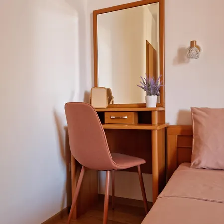 Apartment ния, райска градина / Garden Of Eden