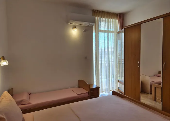 Garden Of Eden - Niya Апартамент Свети Влас